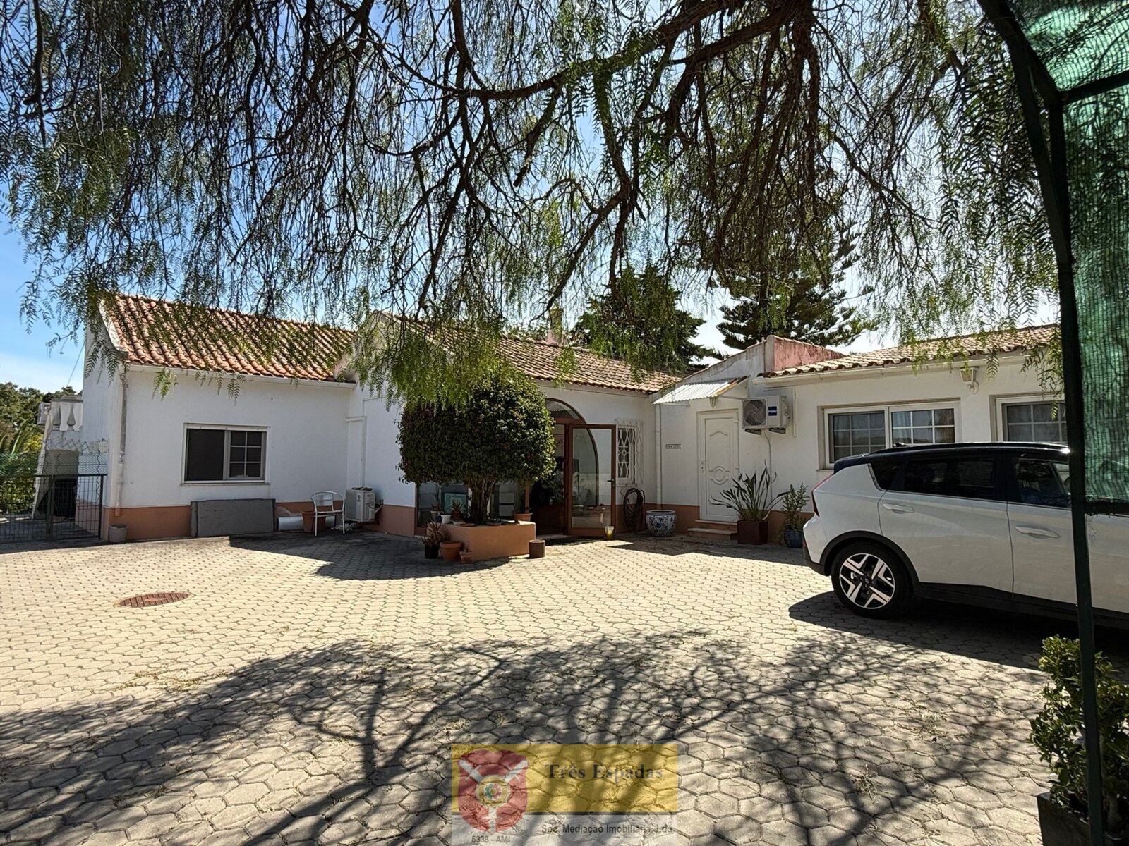 Zwei charmante Landhäuser bei Silves