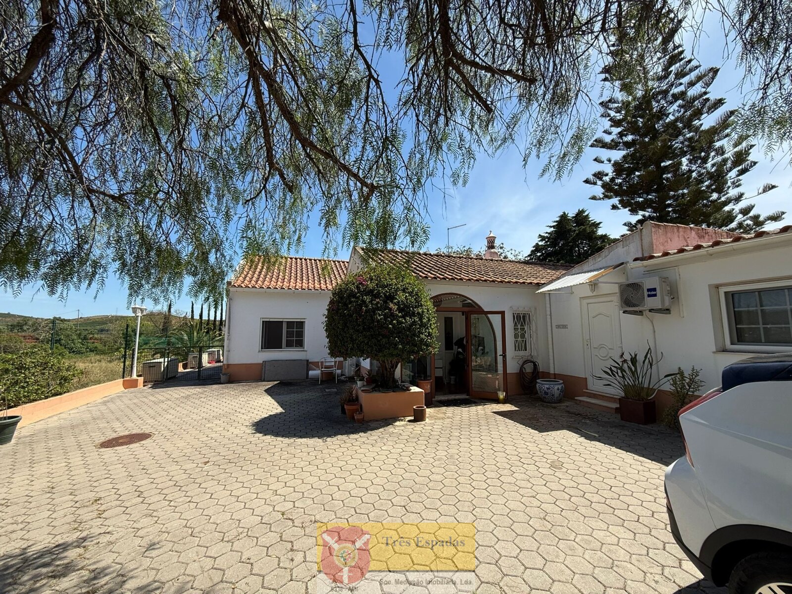 Zwei charmante Landhäuser bei Silves